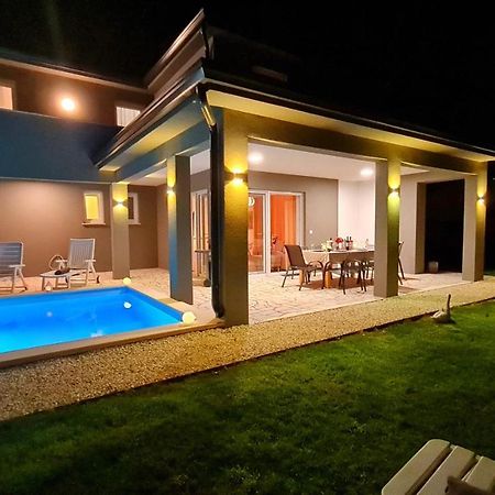 Villa Robert Kaštelir Esterno foto