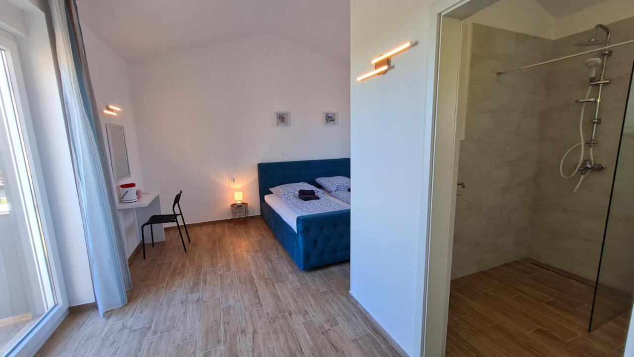 Villa Robert Kaštelir Esterno foto
