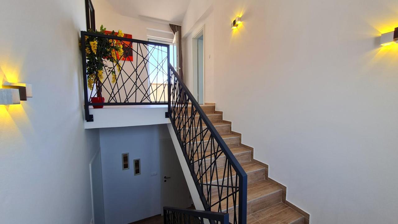 Villa Robert Kaštelir Esterno foto